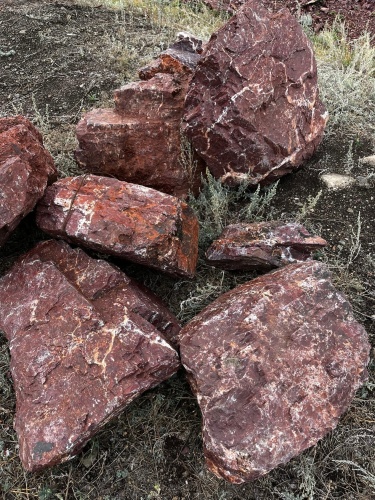 Ландшафтные глыбы красно-фиолетовые 200-1000 килограмм купить в Салавате