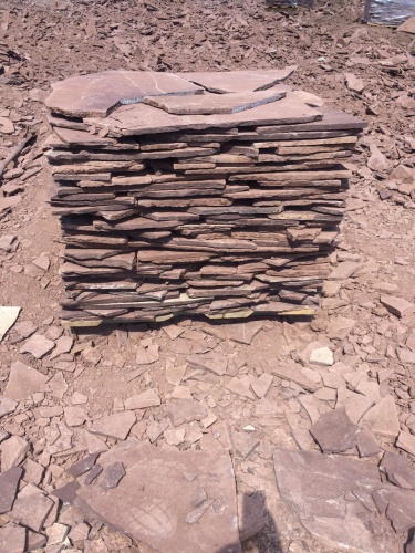 Плитняк лемезит бордовый для цоколя 1,5-2 см купить в Салавате