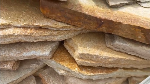 Плитняк златолит жёлтый золотистый для отмостки купить в Салавате