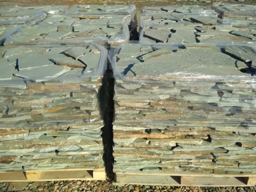 Плитняк златолит зелёный для цоколя, отмостки купить в Салавате