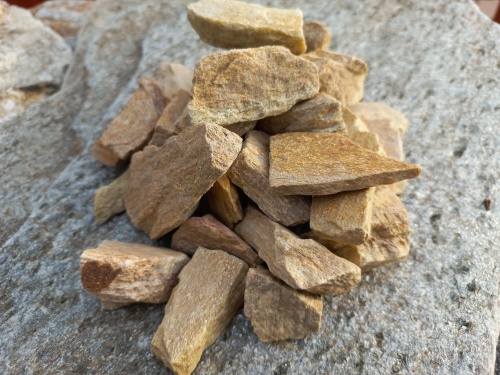 Златолит жёлтый декоративная каменная крошка купить в Салавате