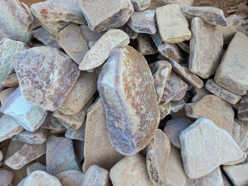 Златолит жёлтый, жёлто-зелёный глыбки и валуны для ланшафтного дизайна купить в Салавате