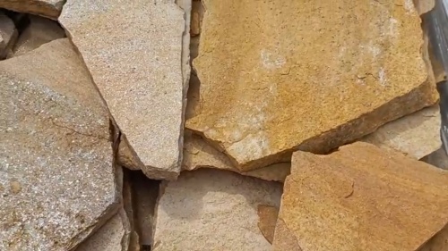 Плитняк златолит жёлтый для цоколя купить в Салавате