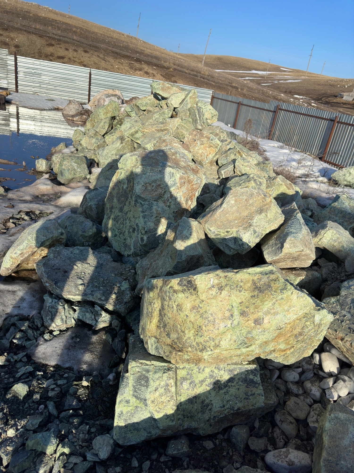 Камни для ландшафтного дизайна зелёные 10-60 килограмм купить в Салавате