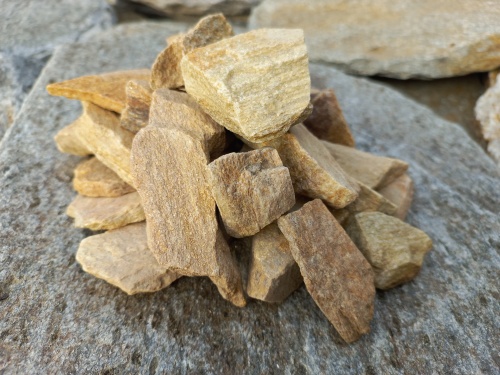 Златолит жёлтый декоративная каменная крошка купить в Салавате