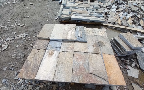 Плитка пилёная златолит Уральский для цоколя, отмостки купить в Салавате