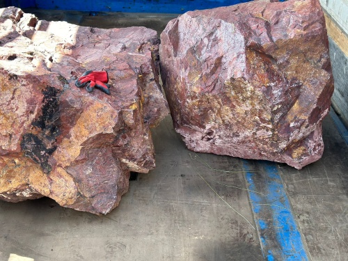 Ландшафтные глыбы красно-фиолетовые 200-1000 килограмм купить в Салавате