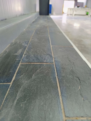 Плитка чёрная из натурального камня фасадная 30 см * 5 см, толщина 7 мм -30 мм купить в Салавате